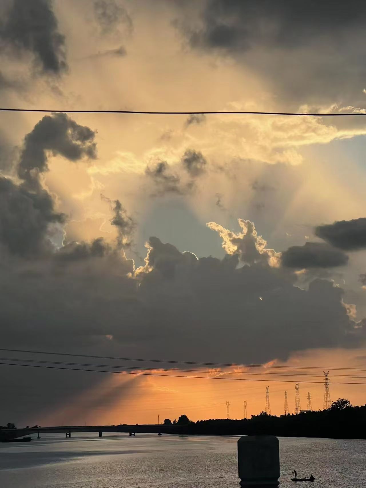 图片[5] - 在飞凤山下，把日子写成诗——刘日生与他的“半界流虹” - 浅染博客-浅染のBlog