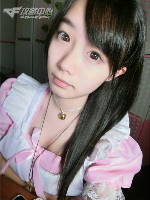百变萌女小阿怪 静若处子动若疯兔