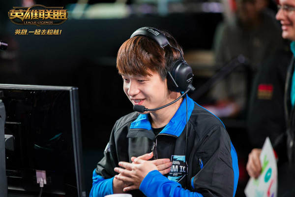 lol2016全明星赛,韦神,UZI