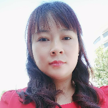 演唱歌手距离。产生的不是美而是淡忘的头像