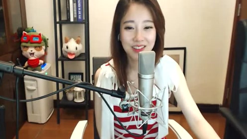 斗鱼直播综艺一姐冯提莫《好像大声说爱你》