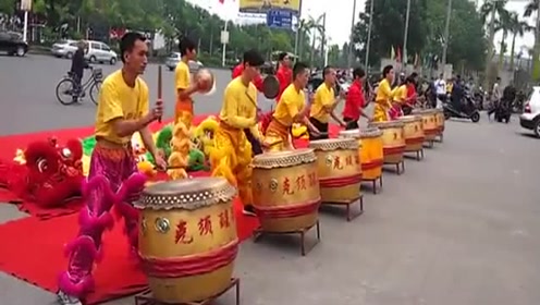 锣鼓醒狮队,锣鼓声天,鼓韵呈祥