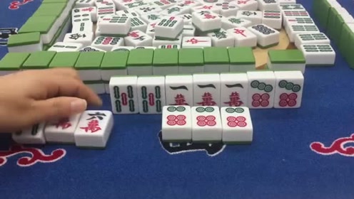 真人麻将,帅哥吊白班,苦苦等了很久