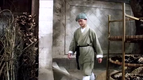 无法超越的一段，为了女人竟卖身为奴，“青蛙跳是来搞笑的吗”？