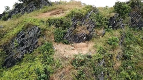 广西但凡有土的地方便可建坟,难怪叶元帅当年要偷埋祖坟在广西!