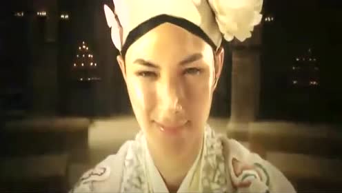 西游降魔篇:猪刚鬣迷倒见异思迁的女人,色香味俱全,完美