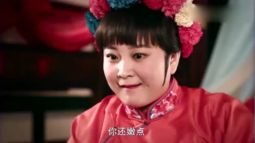 贾玲吃多了肚子大的跟怀孕六个月一样,旁人都惊呆了,太猛了!