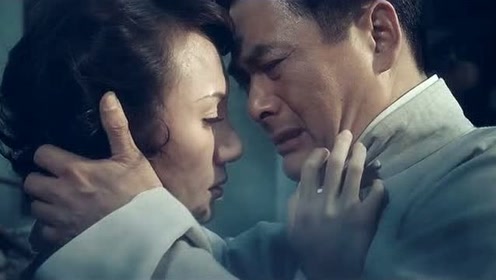 大上海：知秋跟初恋成大器拥抱在一起，被老公当场看见