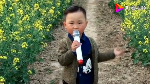 阿海因为长得像"鬼",不敢面对心爱的姑娘,谁知姑娘却