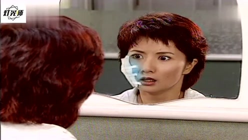 《台湾灵异事件》脸上纱布包裹的伤口突然鼓动,吓坏年轻女子