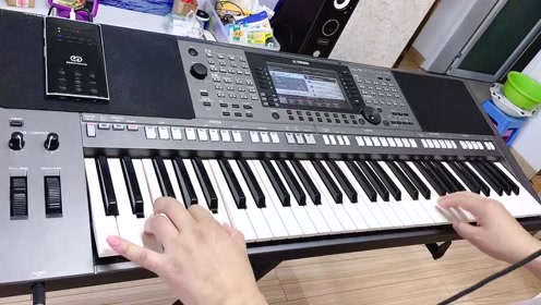 电子琴演奏经典粤语歌曲《光辉岁月》,回味难忘的粤语歌曲