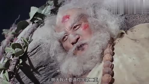 小昭被火工头陀打,张无忌被迫学习九阳神功,变成武当叛徒