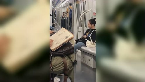 男的打手臂女的打屁股