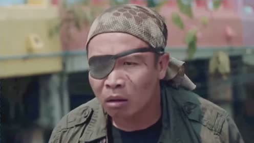 男子是很二龙湖浩哥决战,先来一段街舞,浩哥一招致命,结果却笑死