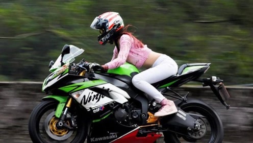 街拍:美女骑摩托车,下一秒看傻你