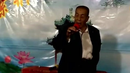 听听这位70岁大爷吼秦腔,气宇轩昂,宝刀不老啊