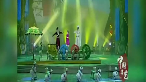 再听《吉祥三宝》，小英格玛那纯净声音仿佛是给耳朵洗了一个澡