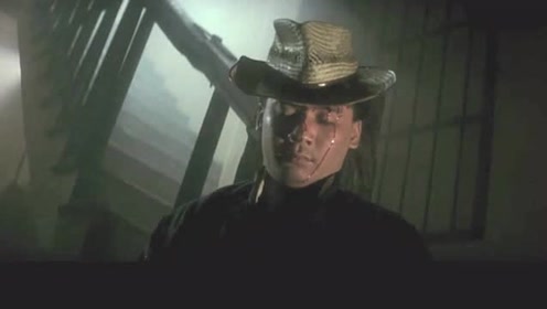 就在眼皮底下悄无声息死了两个人，警察气的手都在抖