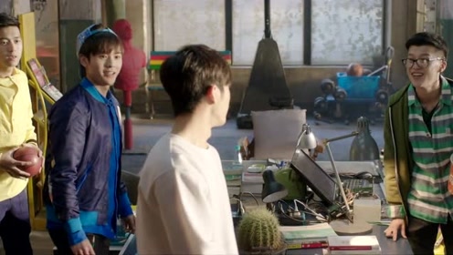 连女朋友都没有居然就跟朋友说要结婚了，朋友都不相信