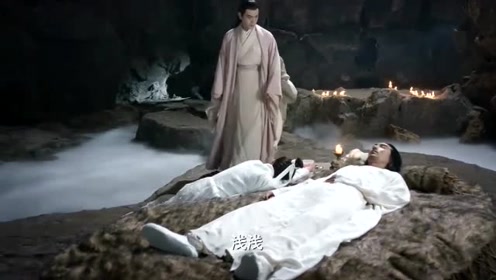 众人发现失踪了的白浅和墨渊,在山洞看到这一幕,泪崩了!