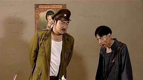 地下交通站:贾贵穿个长褂,孙掌柜说看着眼熟,谁知就是他的!