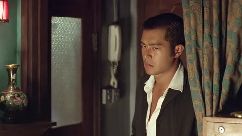 龙在边缘:帅哥让肥男留家里,和女友共处一室,回家竟看到这一幕
