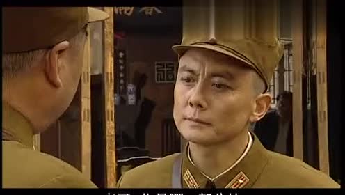 王保长:李老栓的儿子当军官回来,王麻子被整得渣渣都不剩!好逗