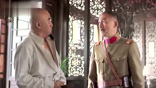 少帅:汤玉麟与张作相争师长,要跟他比伤疤多,连裤子都脱了