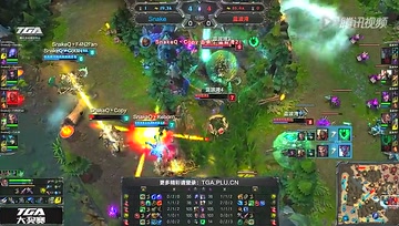 城市英雄争霸赛八进四 蓝波湾 vs Snake 第1局