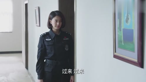 警花与警犬:姝寒听到杜飞一直喊着妞妞,在心里不知骂了他多少遍