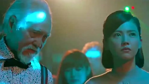 重返20岁：小年轻PK退伍老大爷，没想到竟被美女抢了风头！