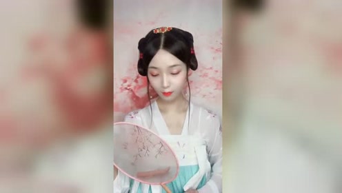 好看俏皮的双垂髻来啦!这个炸毛是真的很真实了!