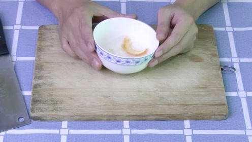 橘子皮加大蒜这样泡一泡,原来这么实用,牙疼的时候就靠它