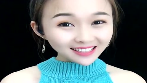 网红女歌手翻唱《阿哥阿妹》,经典情歌,强烈分享给大家!