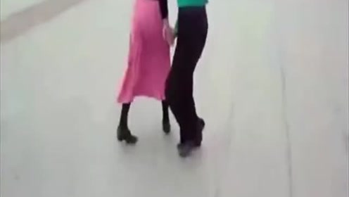 广场舞交谊舞:北京平四高原红