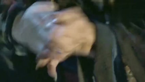 巫师的妖法很厉害,不过九叔的道法更厉害,终究还是邪不压正