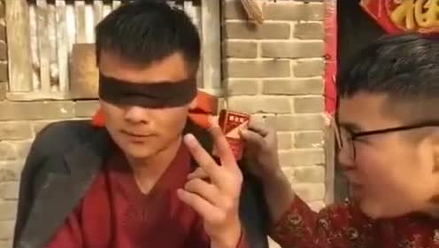 大哥抽烟!抽这个!这个劲大!