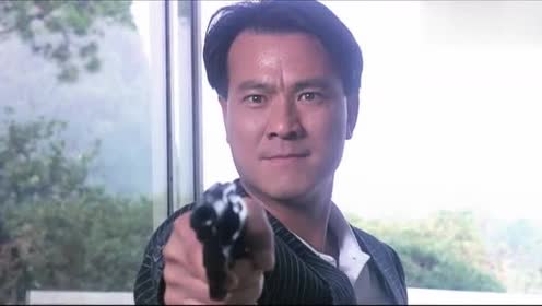 喋血双雄经典片段,李修贤饰演警官李鹰,绝对不会在背后开枪!