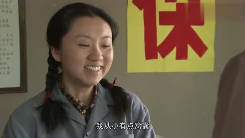 佟家绣庄落败了,严掌柜却不忍离开这个地方,患难见