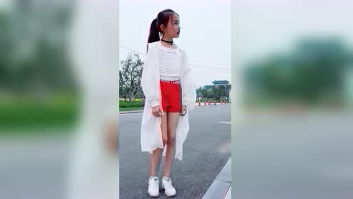 平时看宋小睿文文静静的,没想到急了是这样的,网友:小妞不好惹