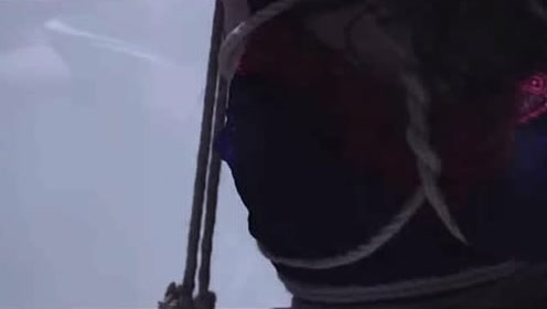绑匪的这种捆绑方式让女子崩溃了