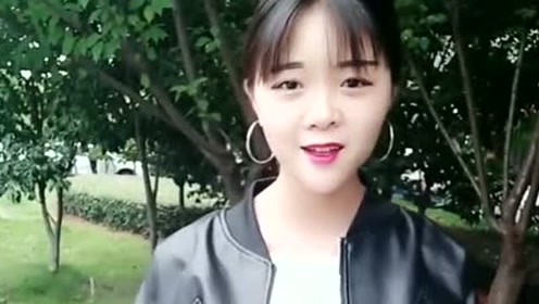 云南美女居然在这里唱云南山歌