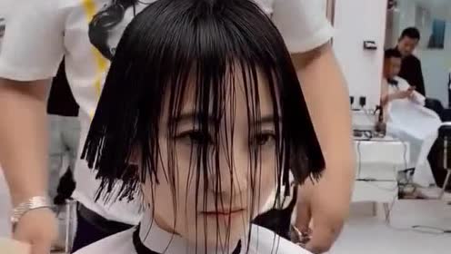 多岁小姐姐剪发型,发型师v姐姐发型短发,全靠颜值支撑着!奇葩王璐丹图片