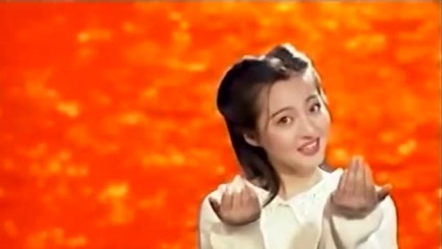 这首《摇太阳》摇红了方芳,当年大街小巷都在传唱,大家还记得吗