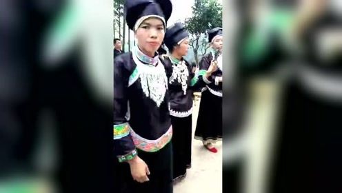 壮族群03:实拍山歌对唱现场,真好听!