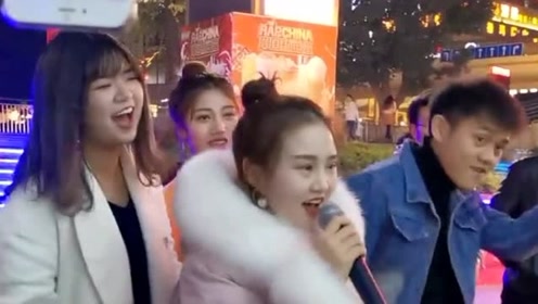 贵阳二小姐一首《温柔乡》,真不愧是大网红,这嗓音实力太强了!