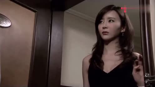 《温柔的谎言》美女为荣华富贵,步步走进老男人的身边