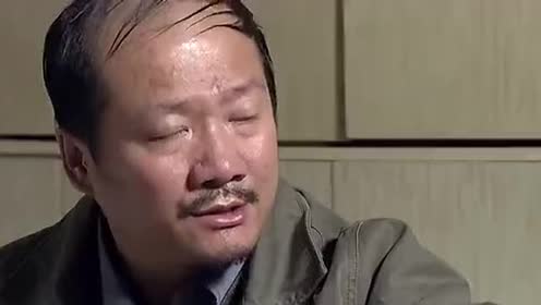 乡村爱情:广坤以为外面风大!结果皮长山的头发是被谢兰薅的!