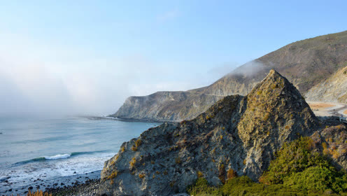 美国加州一号公路自驾 一半是海一半是云