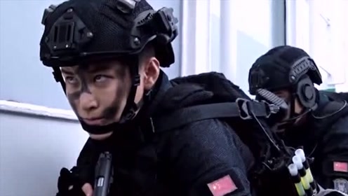 一部军事装备预算达2亿人民币的战争片，场面惊心动魄